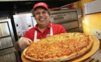 Canada: un couple débourse 140 dollars pour une pizza de rêve devant le Super Bowl