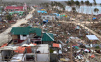 Philippines: des centaines de personnes fuient des inondations au passage d'un typhon