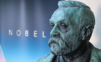 Le Nobel de médecine consacre les avancées sur le vaccin ARN messager contre le Covid