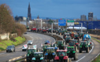 La colère des agriculteurs français se propage, le gouvernement face à la "rage"