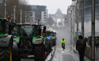 Tracteurs en force à Bruxelles, les 27 prêts à réviser la PAC