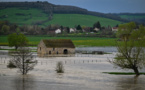 L'onde de crue se déplace, l'Yonne et la Saône-et-Loire restent en rouge