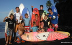 Faire du surf avec Doumé pendant l'été