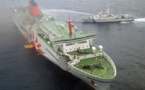 Japon: les secours à bord d'un ferry en feu pour retrouver un membre d'équipage
