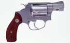 Une Américaine cachait une arme... dans son vagin