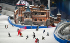 La Chine écrasée par la chaleur ouvre la plus grande piste de ski intérieure au monde