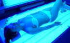 Santé: le Sénat interdit les cabines de bronzage à UV contre l'avis du gouvernement