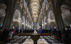 Notre-Dame célèbre sa première messe depuis cinq ans