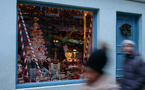 A Londres, une vitrine féerique où aucun jouet n'est à vendre