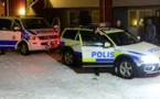 Face à une victime furieuse, des cambrioleurs appellent la police
