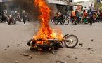 Kenya: 9 blessés dans des affrontements entre des manifestants, la police et des "voyous" à moto