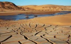 La Terre assoiffée absorbe de l'eau, ralentissant la montée des océans