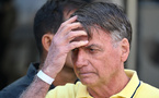 Un juge brésilien ordonne une surveillance permanente de Bolsonaro pour "risque de fuite"