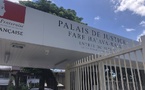 Il refuse d’obtempérer et termine sa course dans une voiture de police