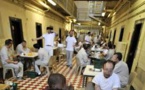 Les prisons, "incubateurs" de maladies infectieuses, alertent des experts