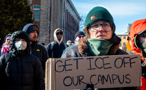 Minneapolis: sous la pression, Trump lâche du lest