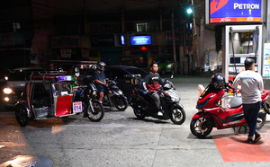 Les hydrocarbures s'envolent après des attaques contre des sites énergétiques du Golfe