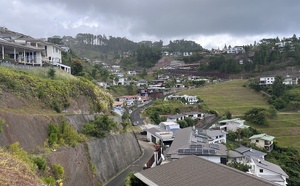 Plusieurs équipements "n’ont, à ce jour, jamais été réalisés”, les propriétaires de la résidence de Pamatai Hills montent au créneau