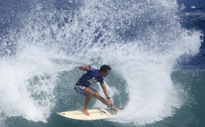 Ça surfe à Papara !