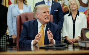 Trump assure que les discussions avec Téhéran ont repris, malgré le démenti iranien