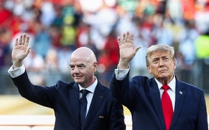 Trump estime que la Fifa commettrait une "terrible erreur" si elle remplaçait Infantino à sa tête