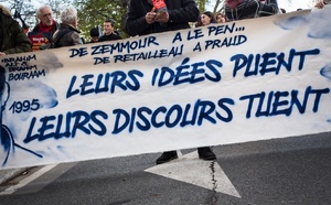 Dans la rue, au Parlement et dans les médias, le climat politique se tend à six mois de la présidentielle