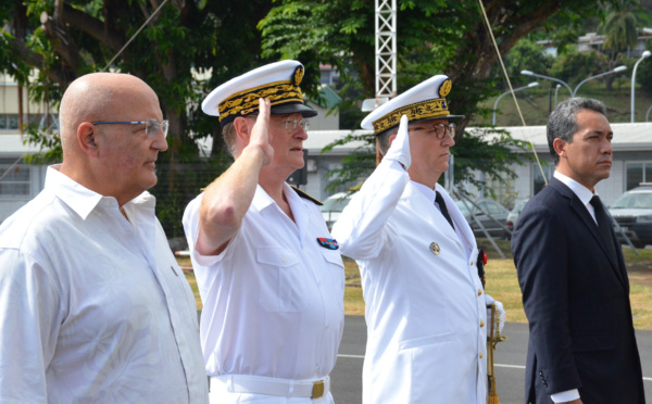 Le contre-amiral Bertrand "revient" au Pays