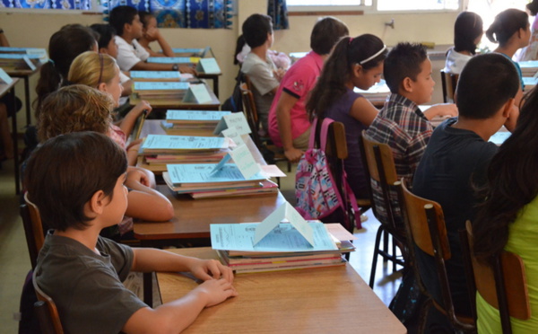 Page enfant : Qui a eu "cette idée folle un jour d’inventer l’école" ?