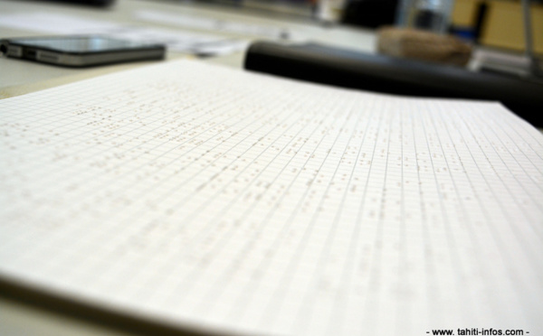 Apprendre le braille en Polynésie, ce n'est pas si évident