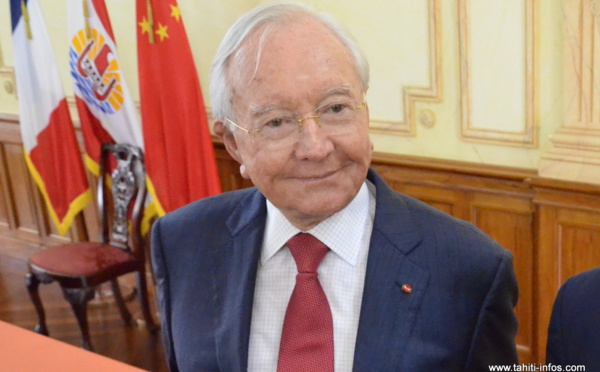 Gaston Flosse confirme un projet d'alliance avec Nicolas Sarkozy