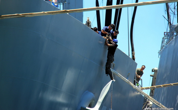 Un marin de la Marine coréenne se fait une belle frayeur dans le port de Papeete