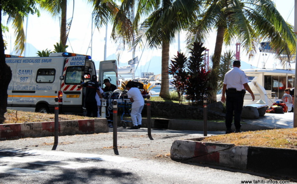 Un SDF malvoyant termine à l'eau et manque de se noyer sur le front de mer de Papeete