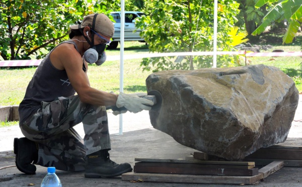 Exposition "Tiki" : conférences et sculptures "in situ" au Musée de Tahiti et des îles