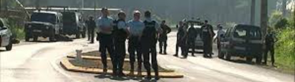 Violences à St Louis en N-Calédonie: la gendarmerie recherche un individu "dangereux"