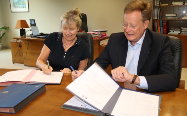 Signature par le haut-commissaire de l’arrêté des comptes publics de l’année 2016