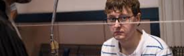 Jugé pour avoir abattu 3 personnes au hasard à Istres, un jeune homme évoque sa "haine des adultes"