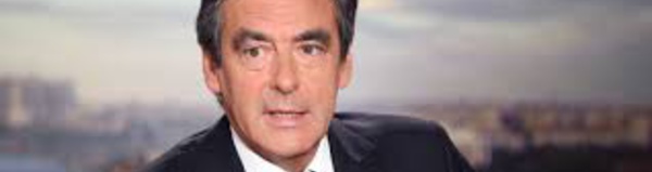 Fillon en campagne malgré de nouvelles révélations et le désarroi de ses troupes