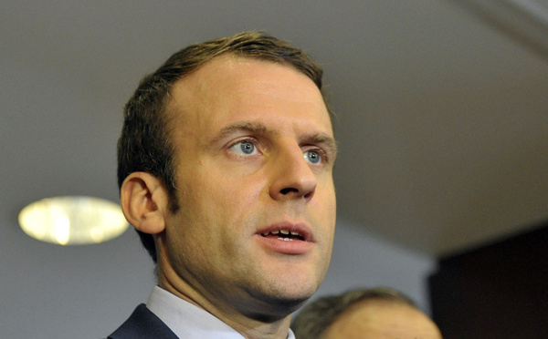 L'équipe Macron riposte sur les critiques contre son absence de programme