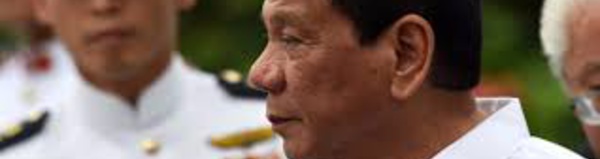 Philippines: Duterte accusé par une sénatrice d'être un "tueur en série"