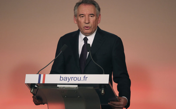 L'attelage Macron-Bayrou en passe de prendre corps