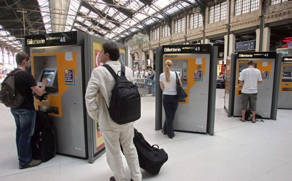 Le TGV continue sa course vers l'ouest, la SNCF réorganise son offre