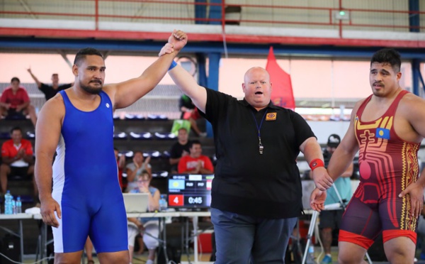 Lutte – Océania Tahiti 2017 : L’or pour Loïc Tautu et Jonathan Biarez
