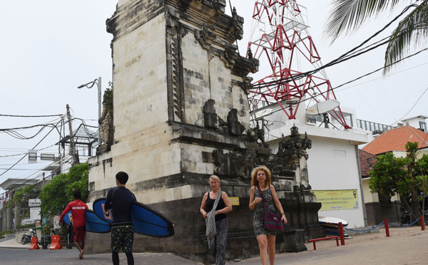 Séisme à Bali, panique des touristes