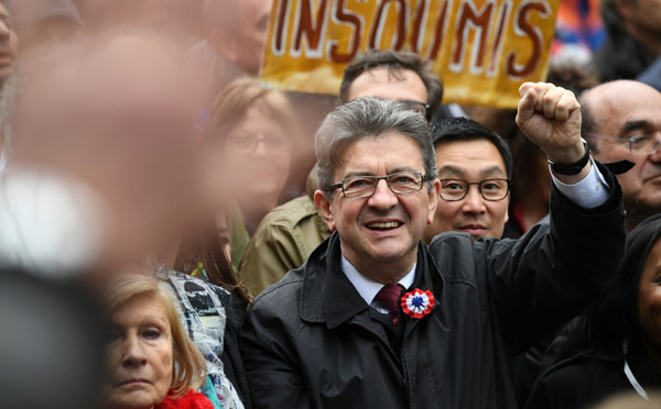 Mélenchon affiche son patrimoine