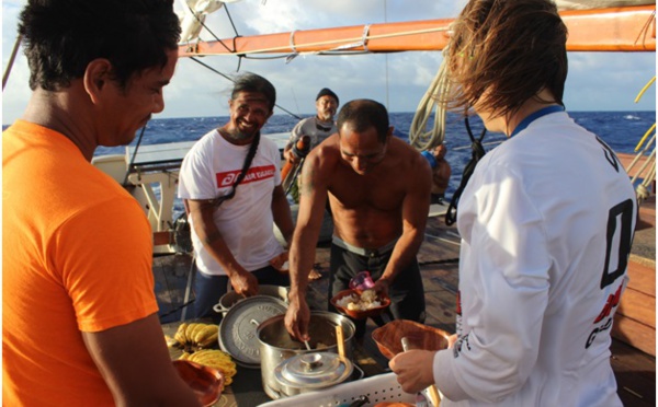 « Grâce à cette pirogue, les îles des Australes sont réunies aujourd’hui pour protéger notre océan».