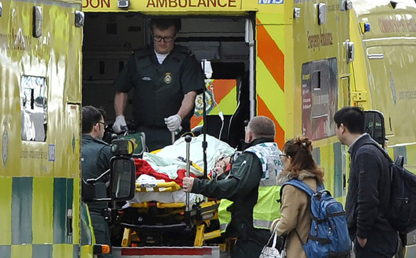 Attentat à Londres: au moins trois morts, l'assaillant abattu
