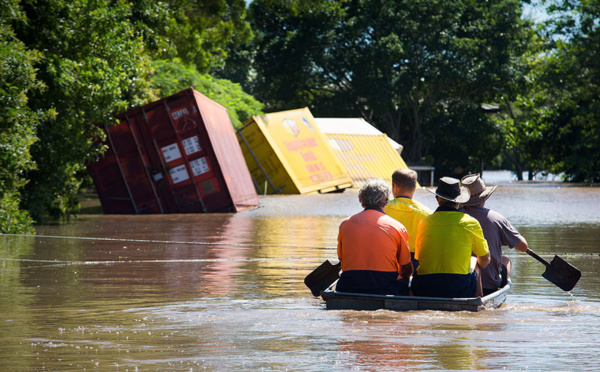 Inondations en Australie: des dizaines de milliers d'évacuations