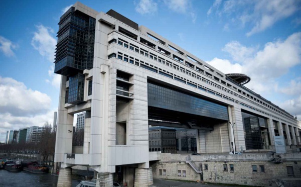 Croissance, déficit: Bercy maintient le cap... à dix jours de la présidentiell