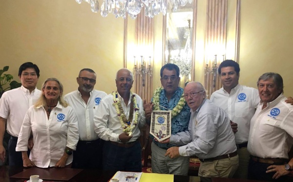 Fritch reçoit le Rotary