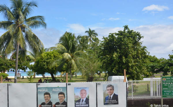 Huit citoyens polynésiens, un jour d'élection